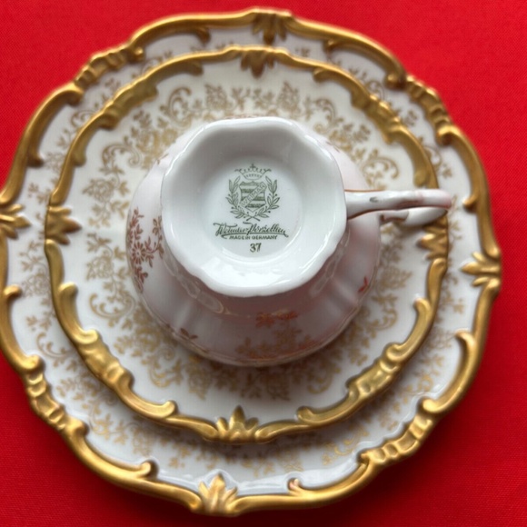 Weimar Porcelain Katharina Cup Saucer and Desert Plate - Picture 3 of 7